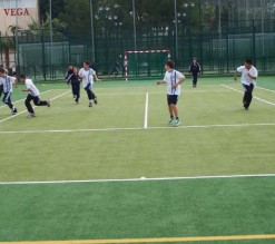 Per Calcetto E Tennis